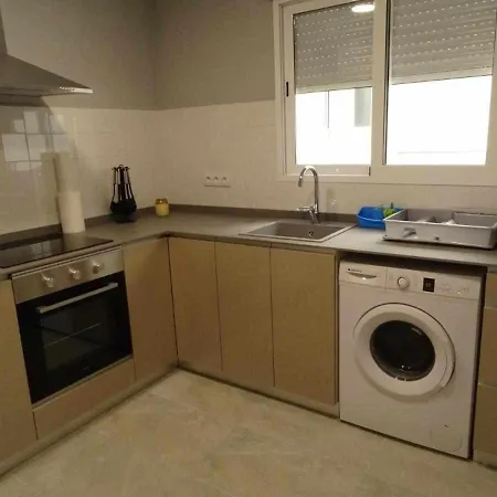 El Sol A 20 Metros Del Mar